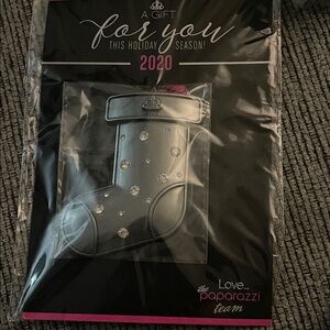 Paparazzi 2020 Silver Festive Stocking Ornament